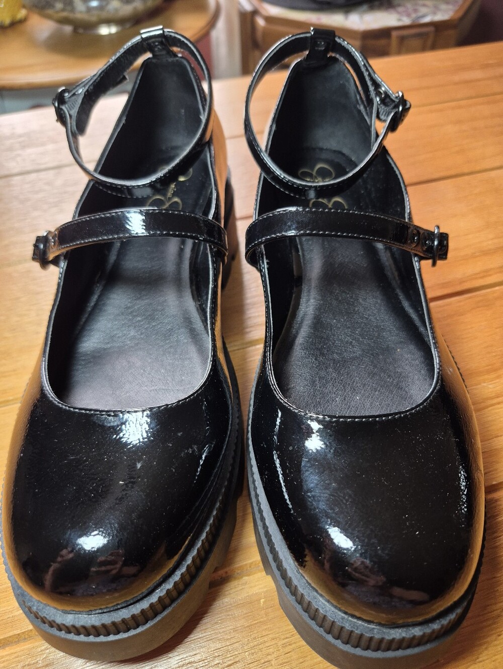Jessica Simpson Patent Platform Mary Janes - Size 10 - Picture 3 of 7